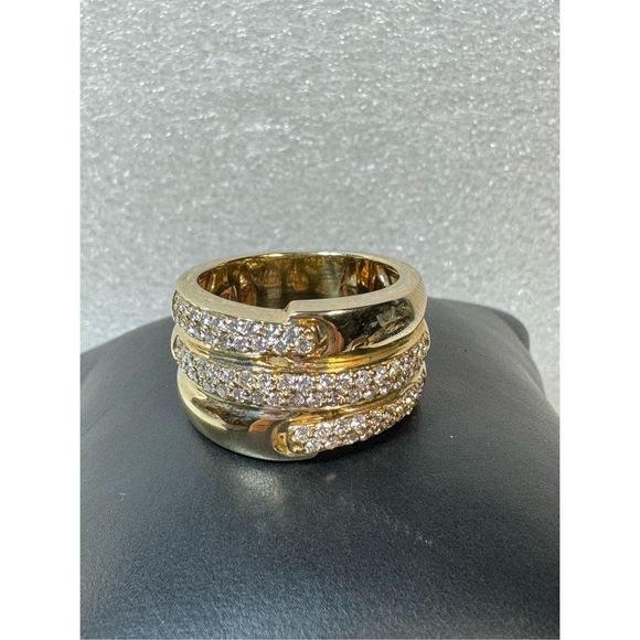 Signed Sonia B. 14KT Yellow Gold Triple Diamond Ring size 8.5 Signed Sonia B. 14KT Yellow Gold Triple Diamond Ring size 8.5